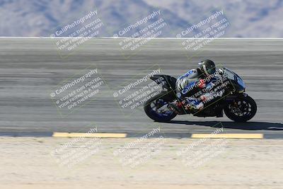 media/May-10-2025-Race Pace (Sat) [[db32fef2da]]/Vested/3-Bowl Set 1 (9am)/